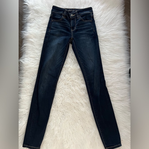 American Eagle Skinny Jeans - Picture 2 of 2